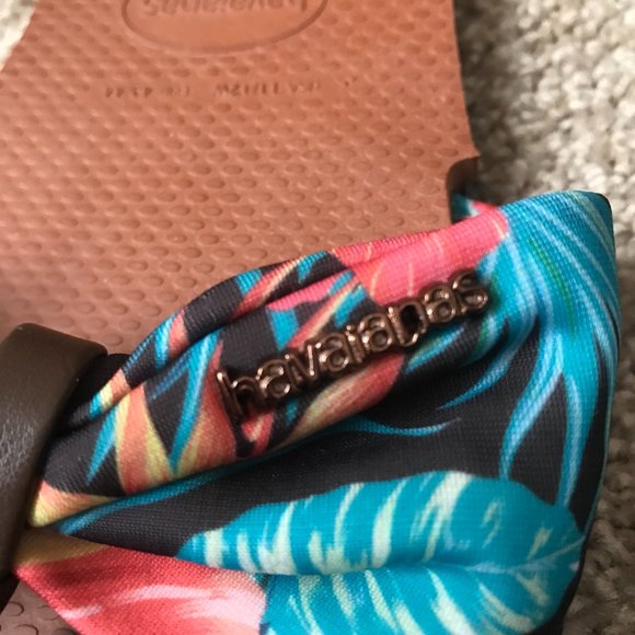 FINAL DAY - FINAL PRICE - Havaianas Brown w/Tropical Flowers Thongs 11/12W - Picture 7 of 7